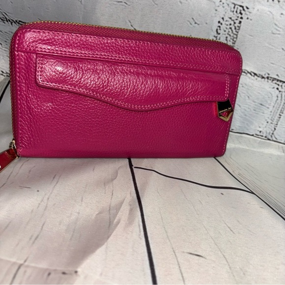 Christopher Kon Women’s Pink Zip Around Wallet - Picture 1 of 7